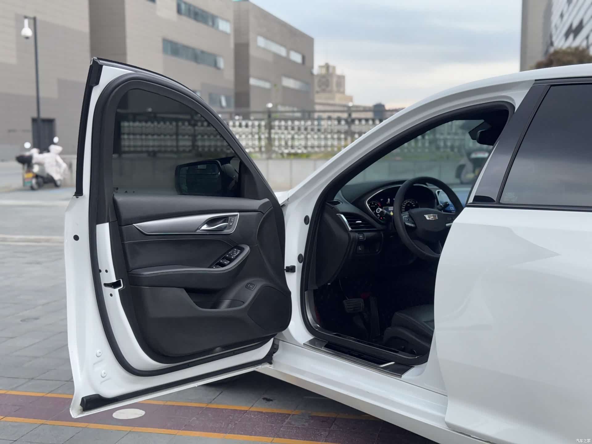 Cadillac CT5, 2023 10