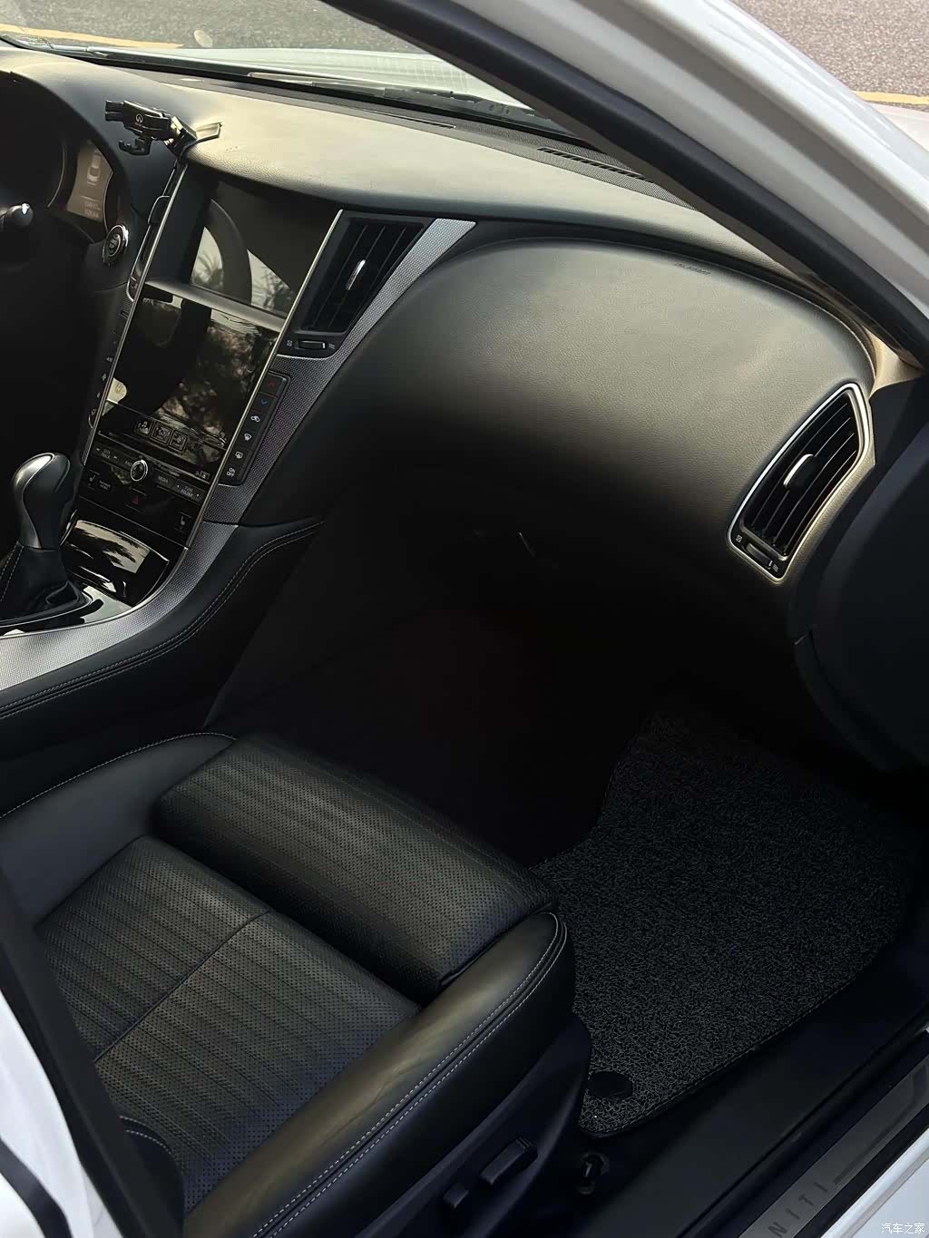 Infiniti Q50, 2016 4