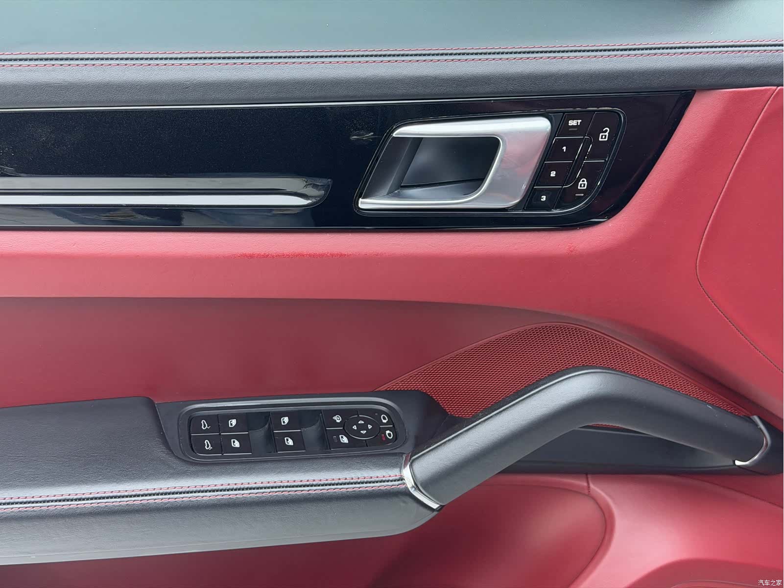 Porsche Cayenne, 2019 все фото