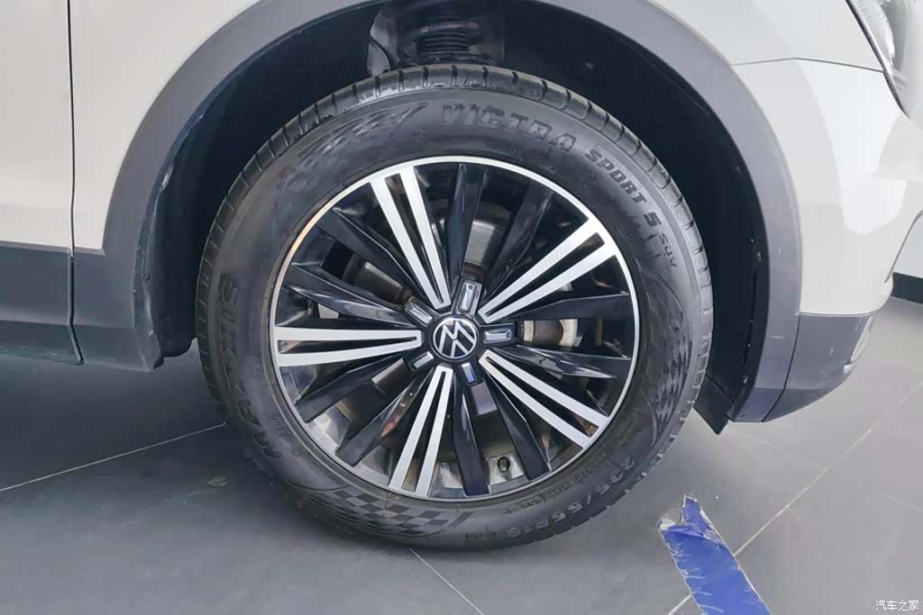Volkswagen Tiguan L, 2021 6