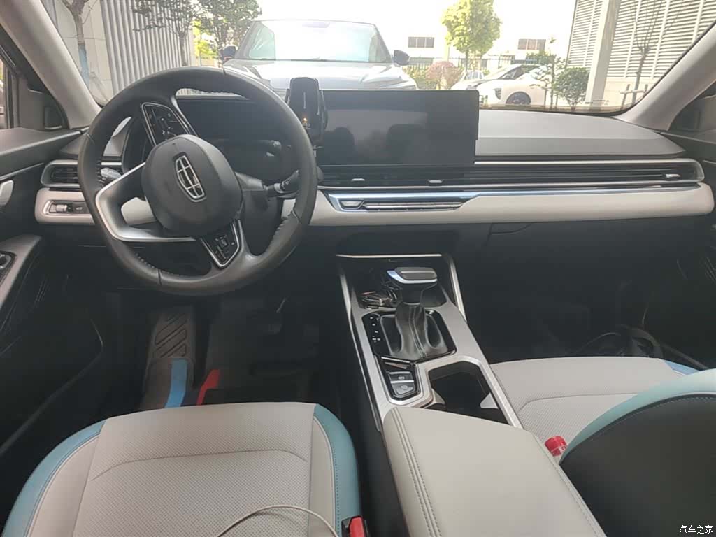 Geely Emgrand, 2024 10