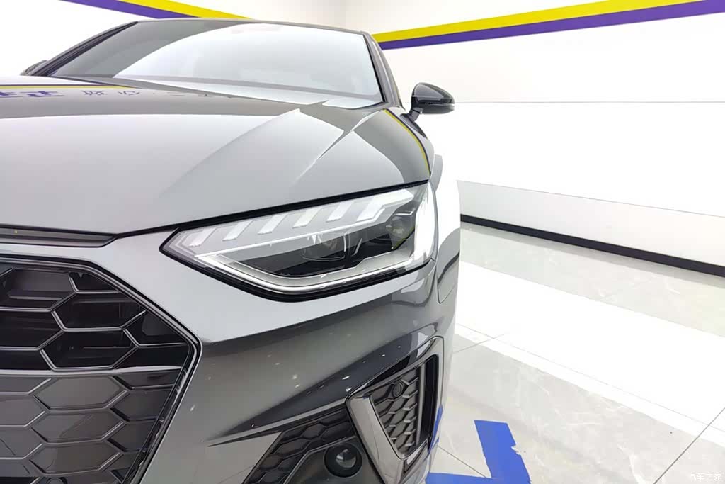 Audi A4L, 2024 все фото