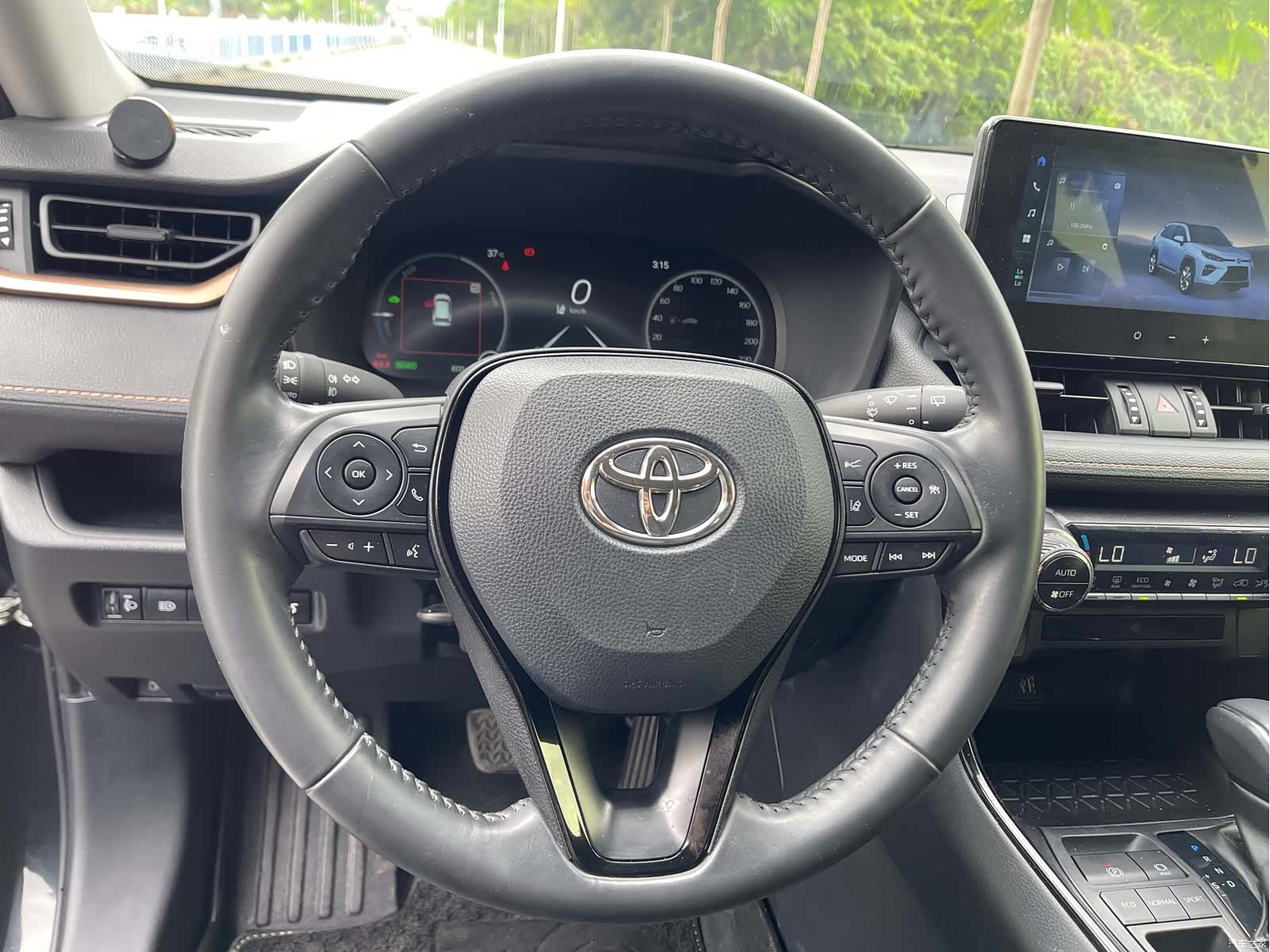 Toyota Wildlander, 2024 23