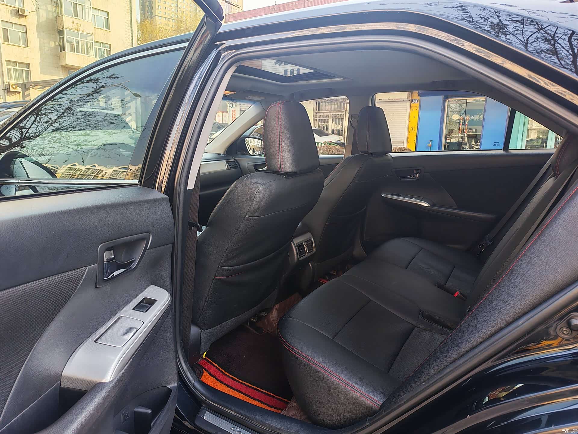 Toyota Camry, 2014 9