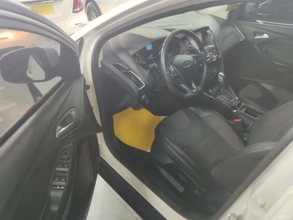 Ford Focus, 2018 16