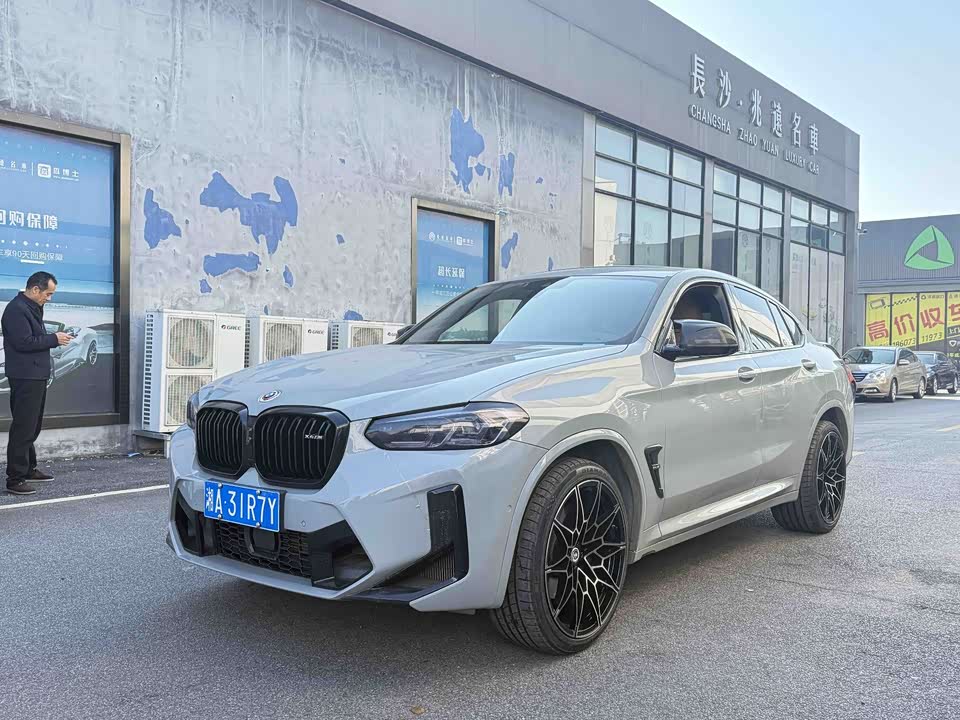 BMW X4 M40i