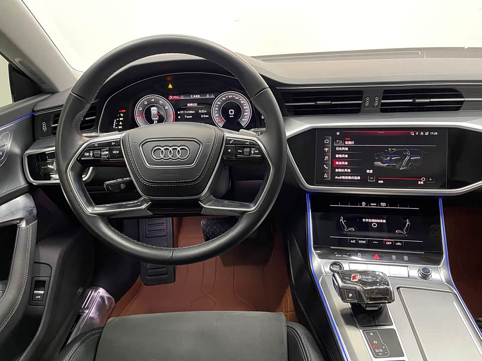 Audi A7L