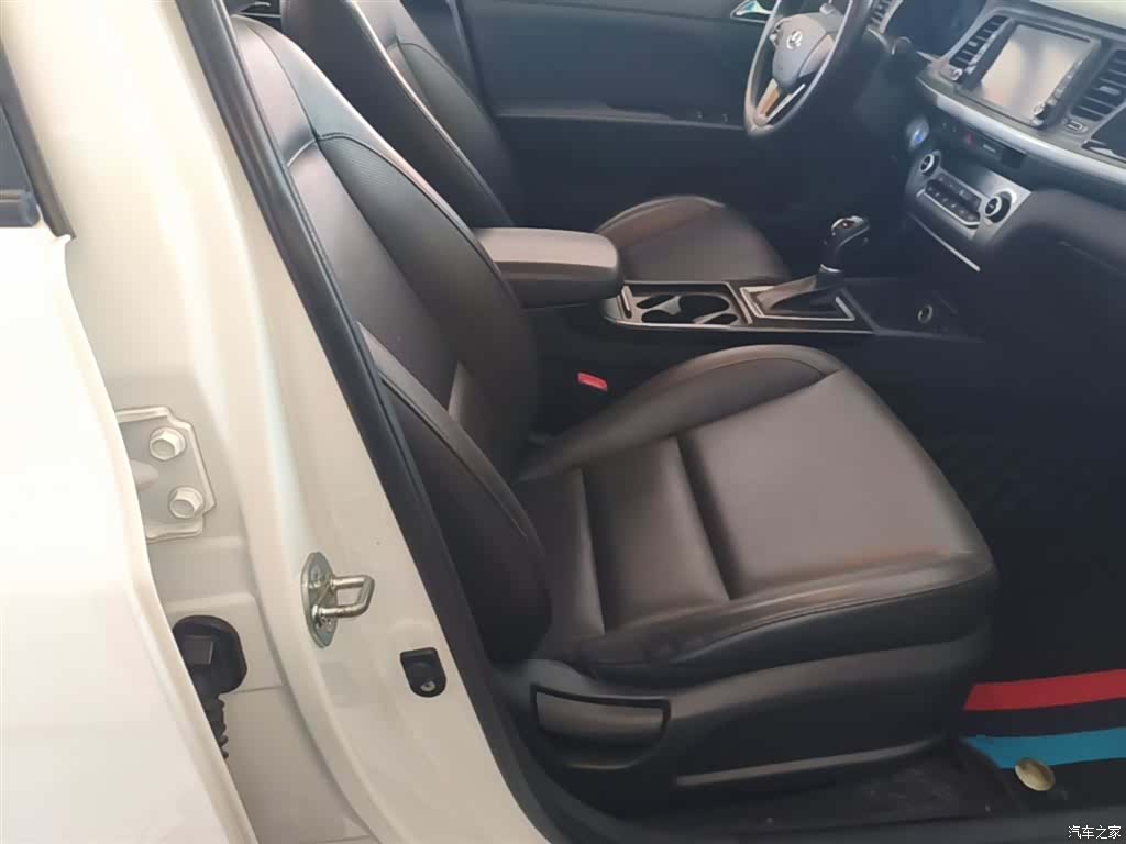 Hyundai GLS, 2018 25