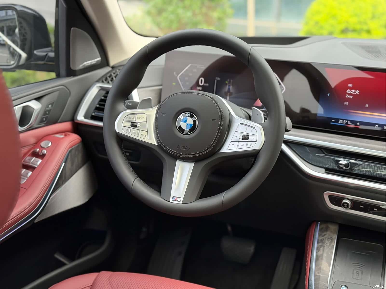 BMW X5, 2025 10