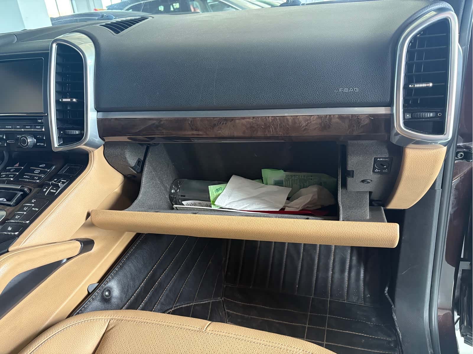 Porsche Cayenne, 2015 10