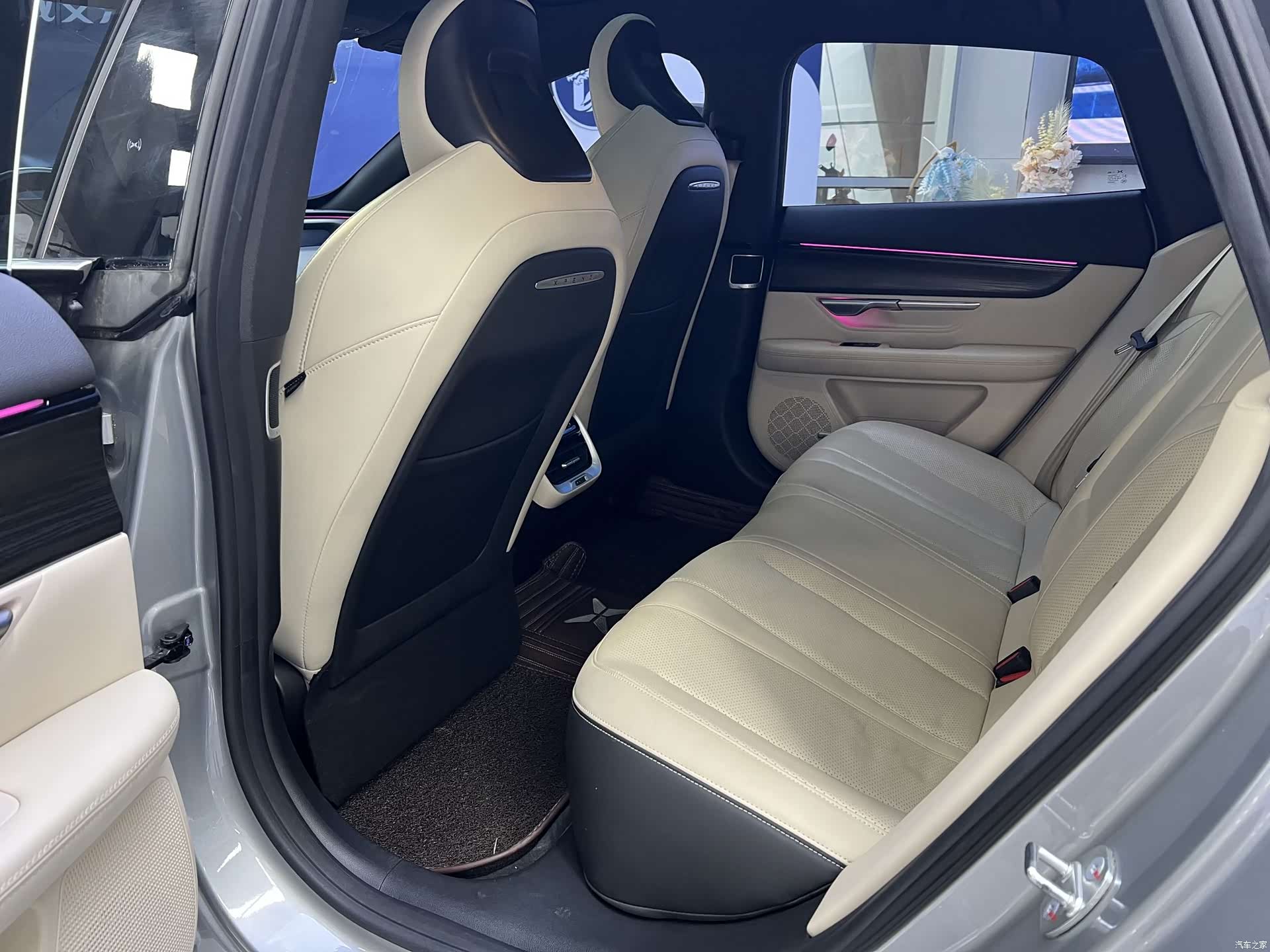 Xpeng P7, 2020 4