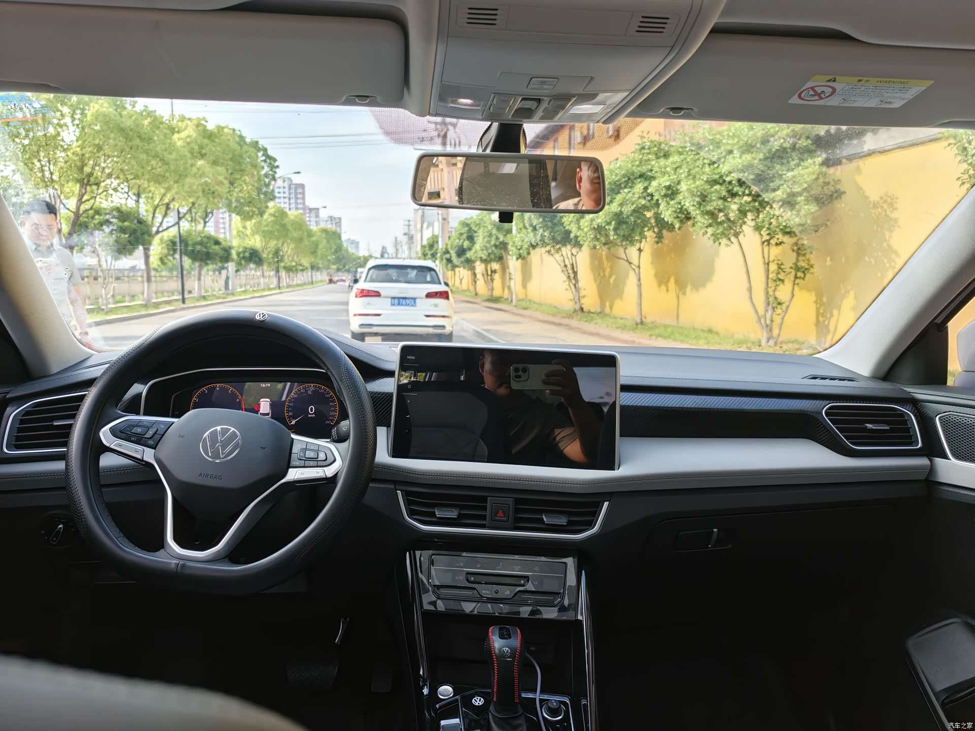 Volkswagen Tayron, 2025 12