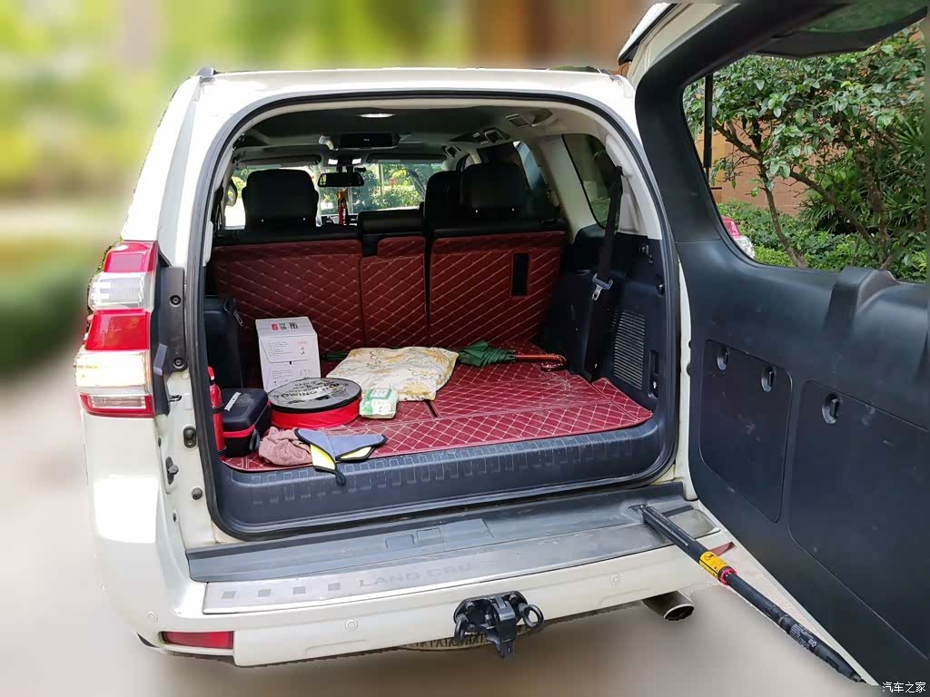 Toyota Prado, 2015 10