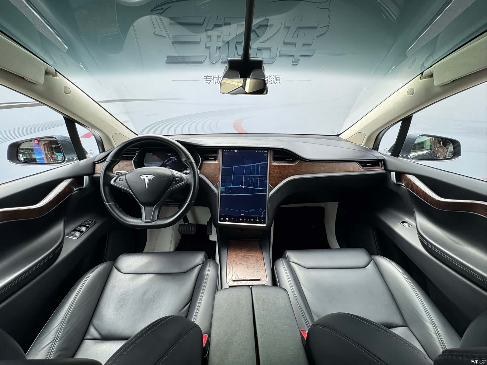 Tesla Model X, 2019 9