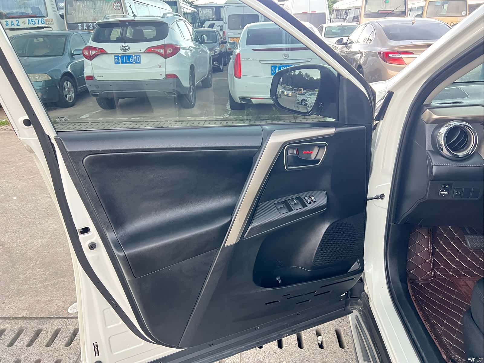 Toyota RAV4, 2016 6