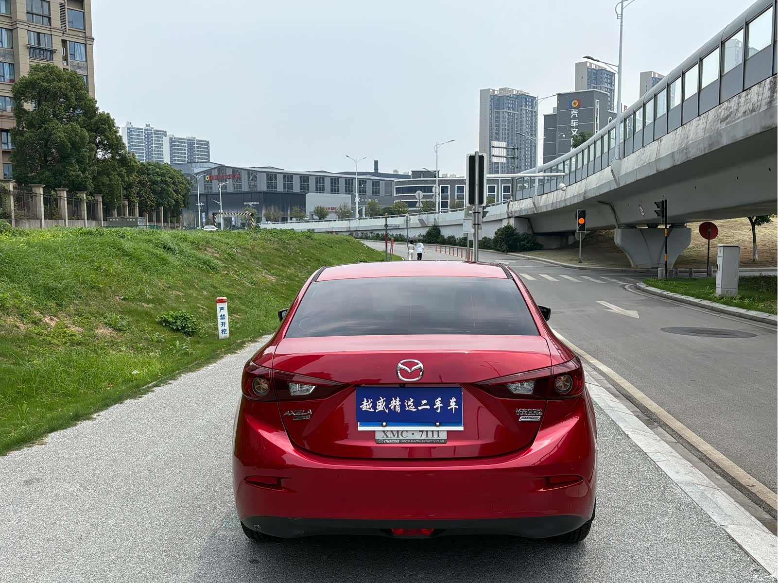 Mazda Mazda3, 2015 6