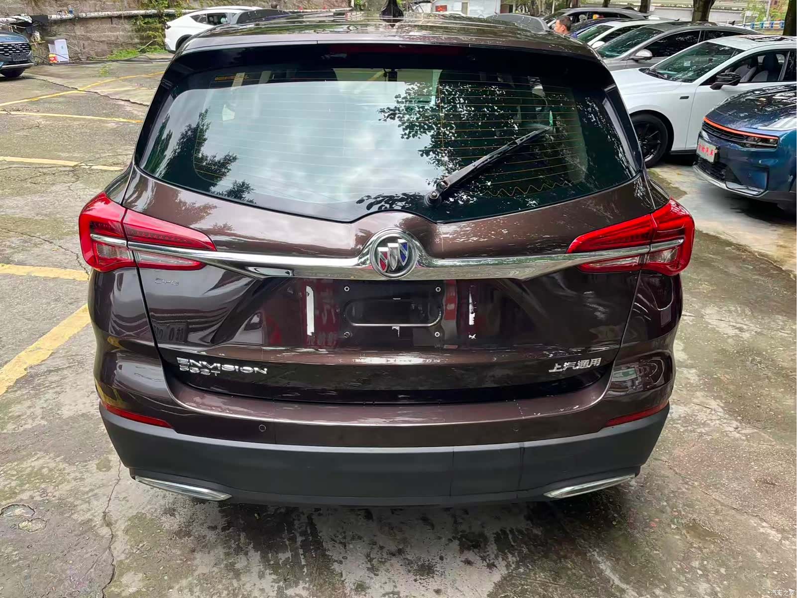 Buick Envision Plus, 2021 все фото