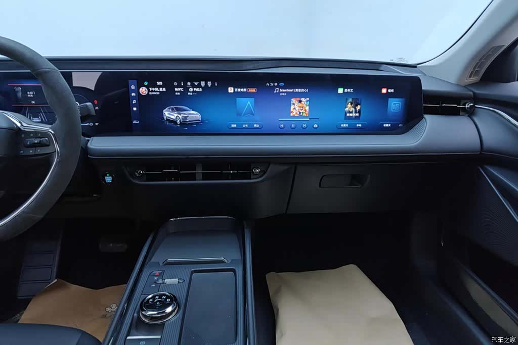 Ford Mondeo, 2023 13
