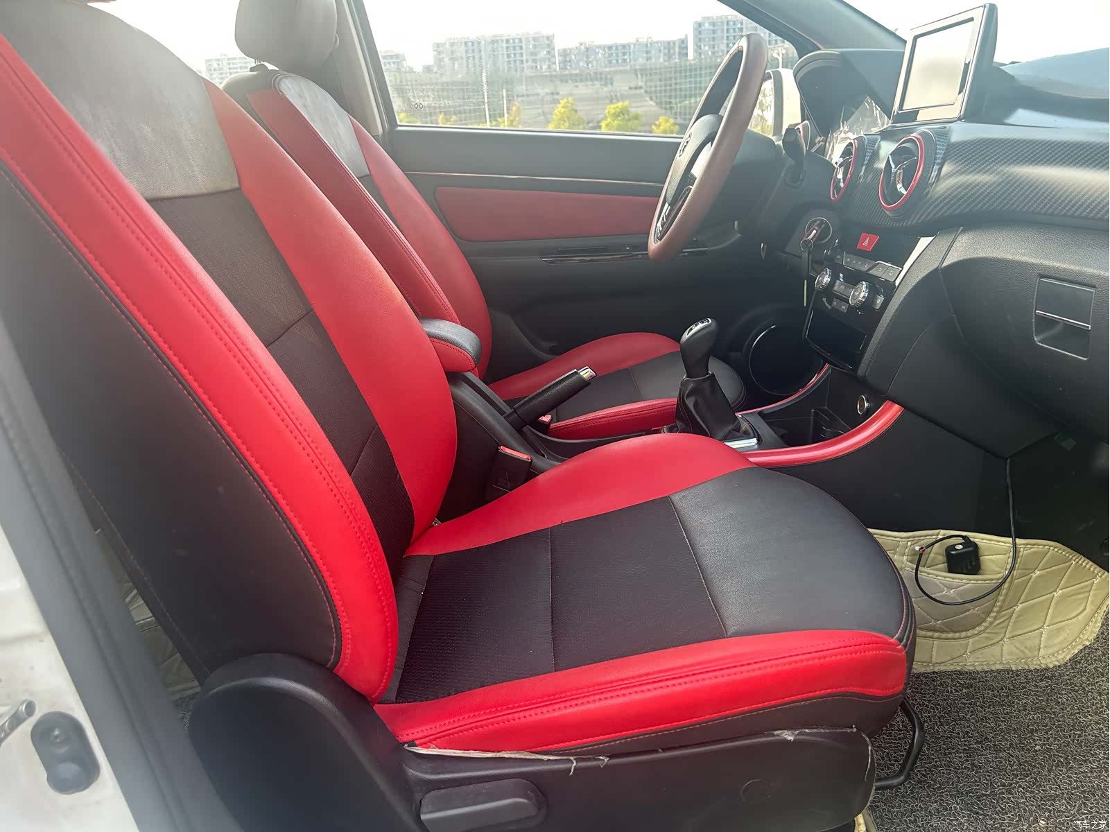 BAIC X25, 2016 8