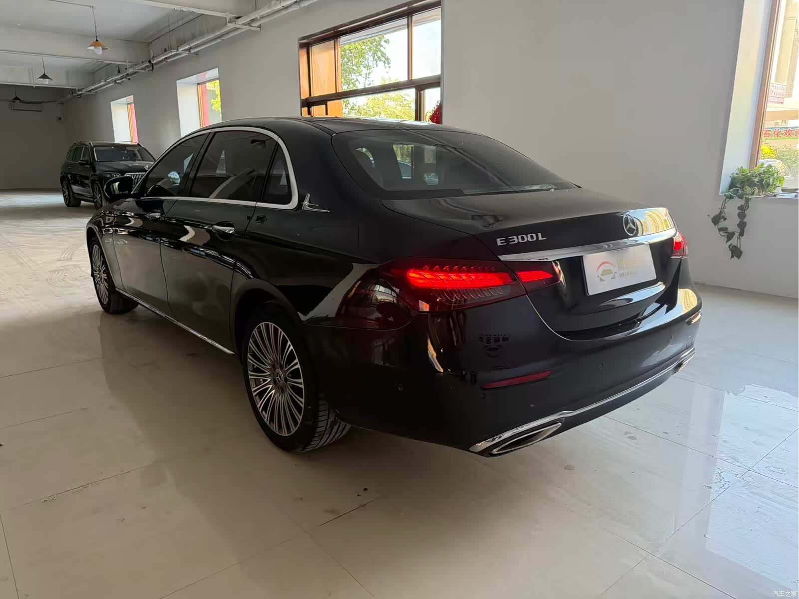 Mercedes-Benz E-Class, 2022 6