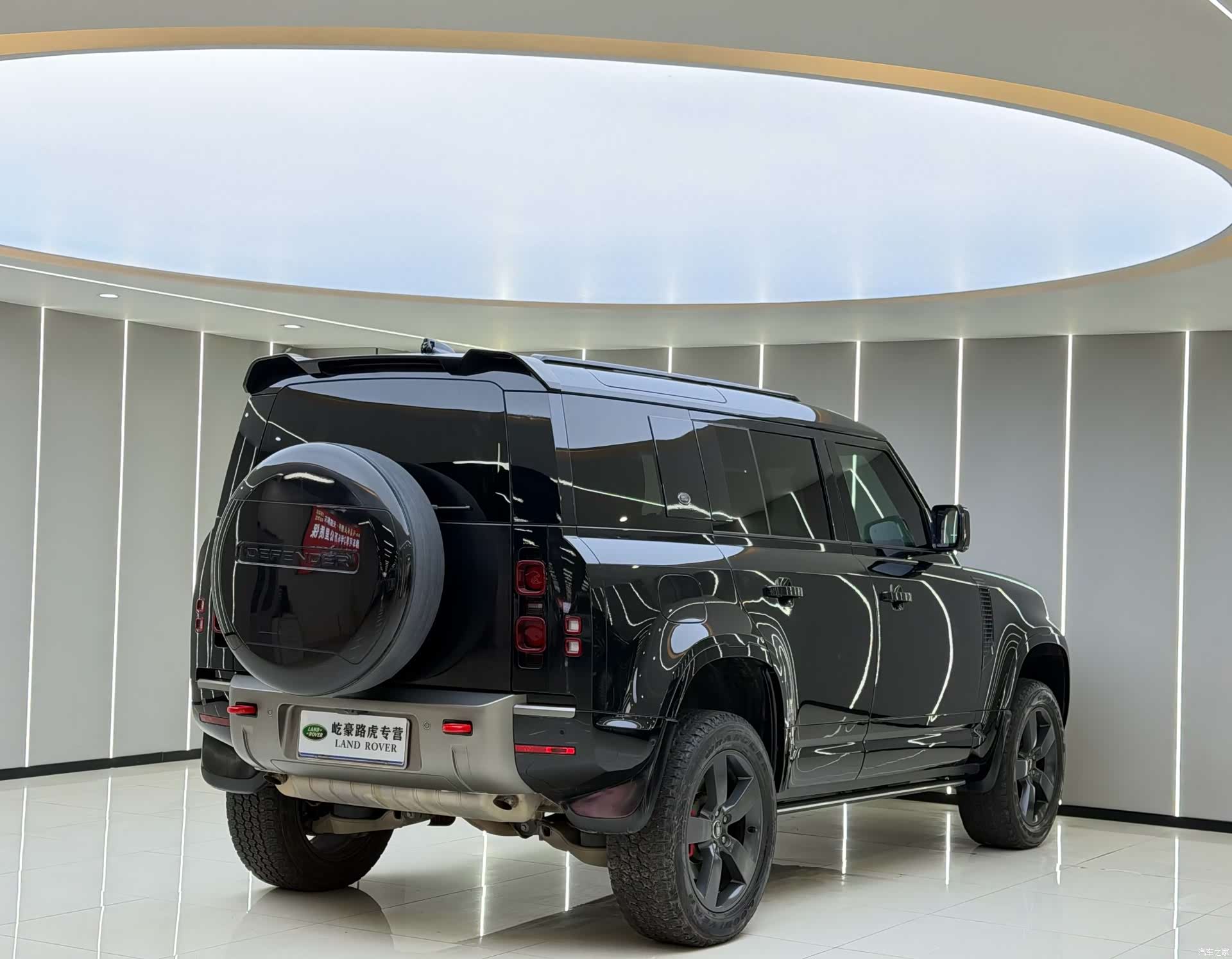 Land Rover Defender, 2022 9