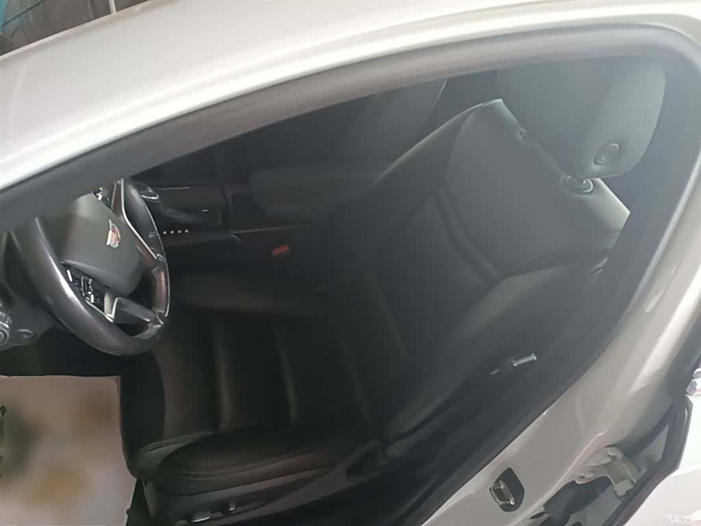 Cadillac XTS, 2019 15