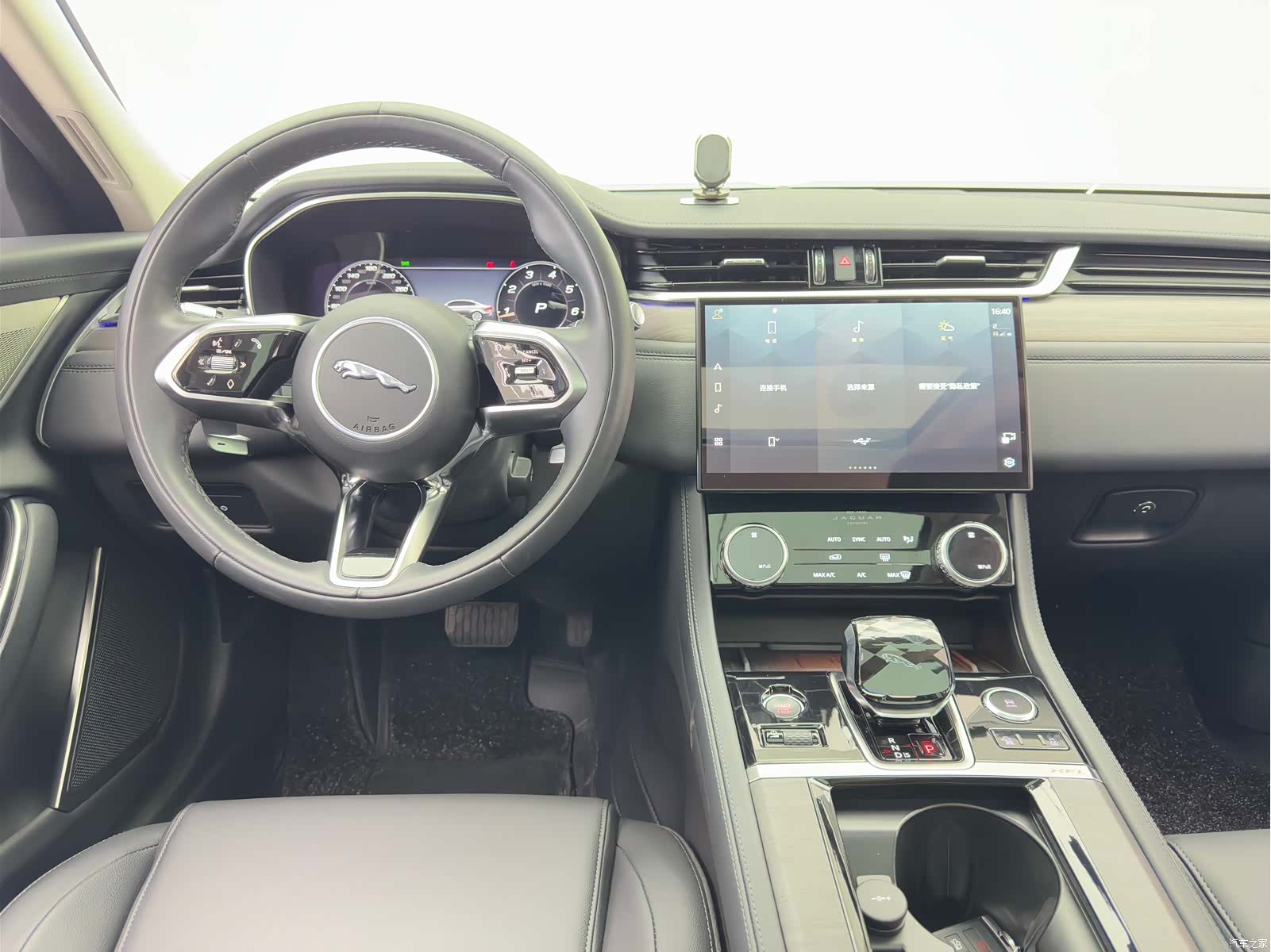 Land Rover P200, 2023 12