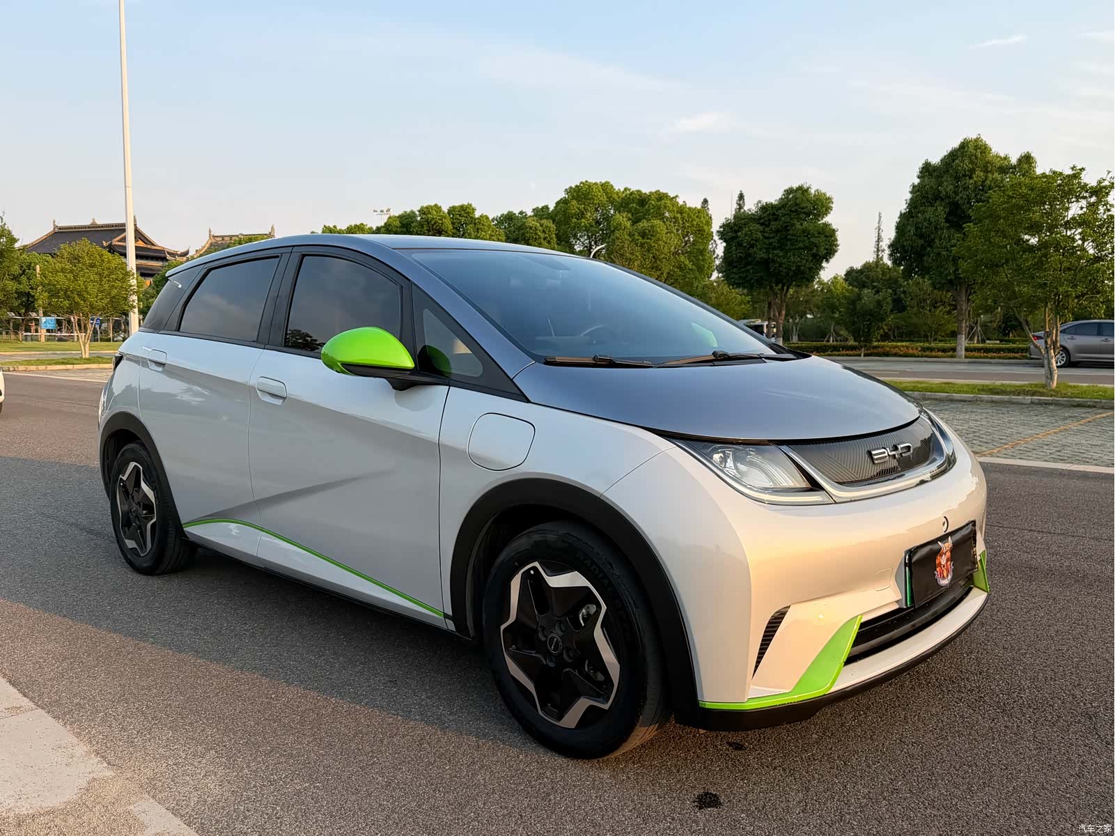 BYD Dolphin, 2022 3