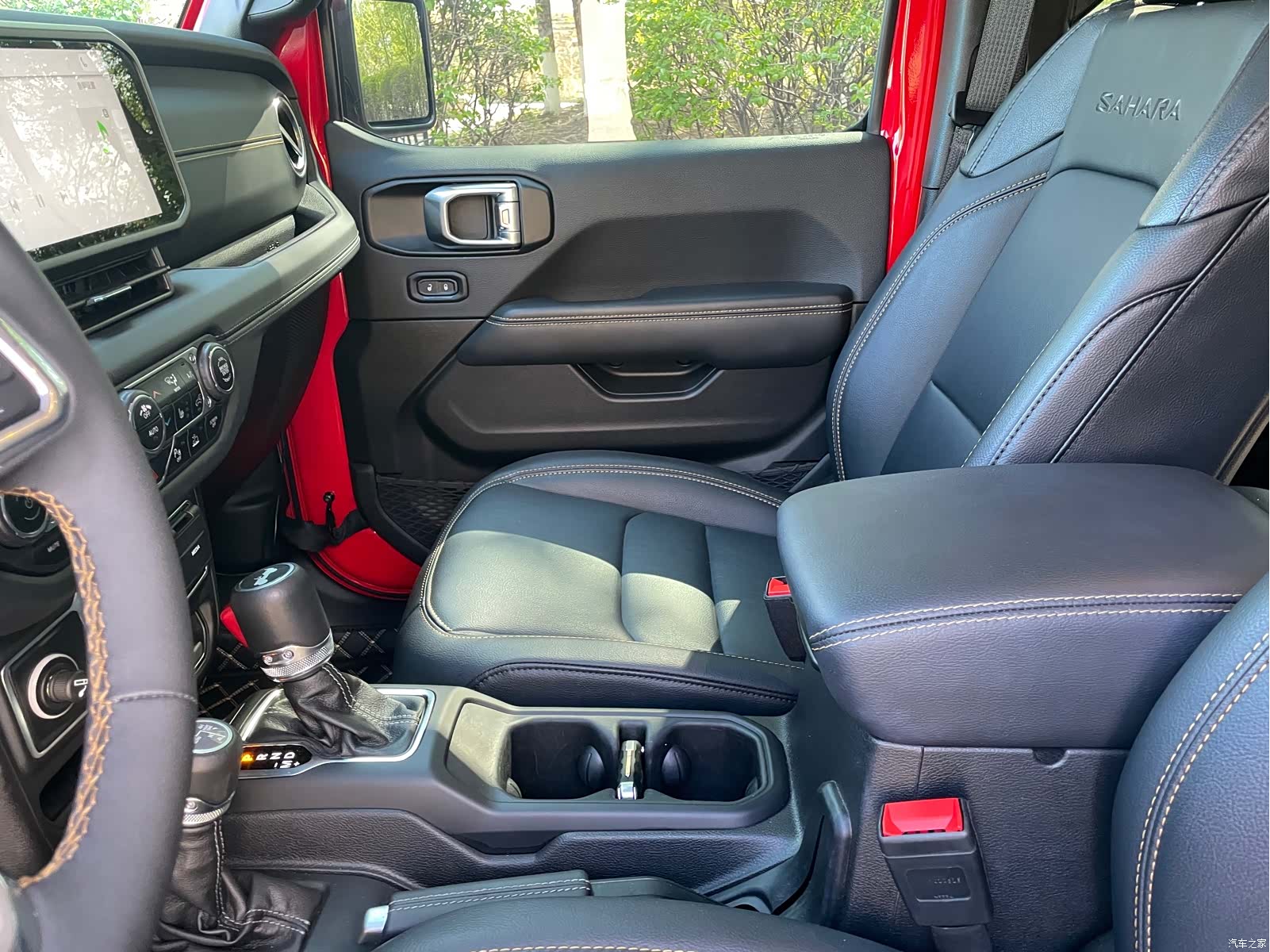 Jeep Wrangler, 2024 19