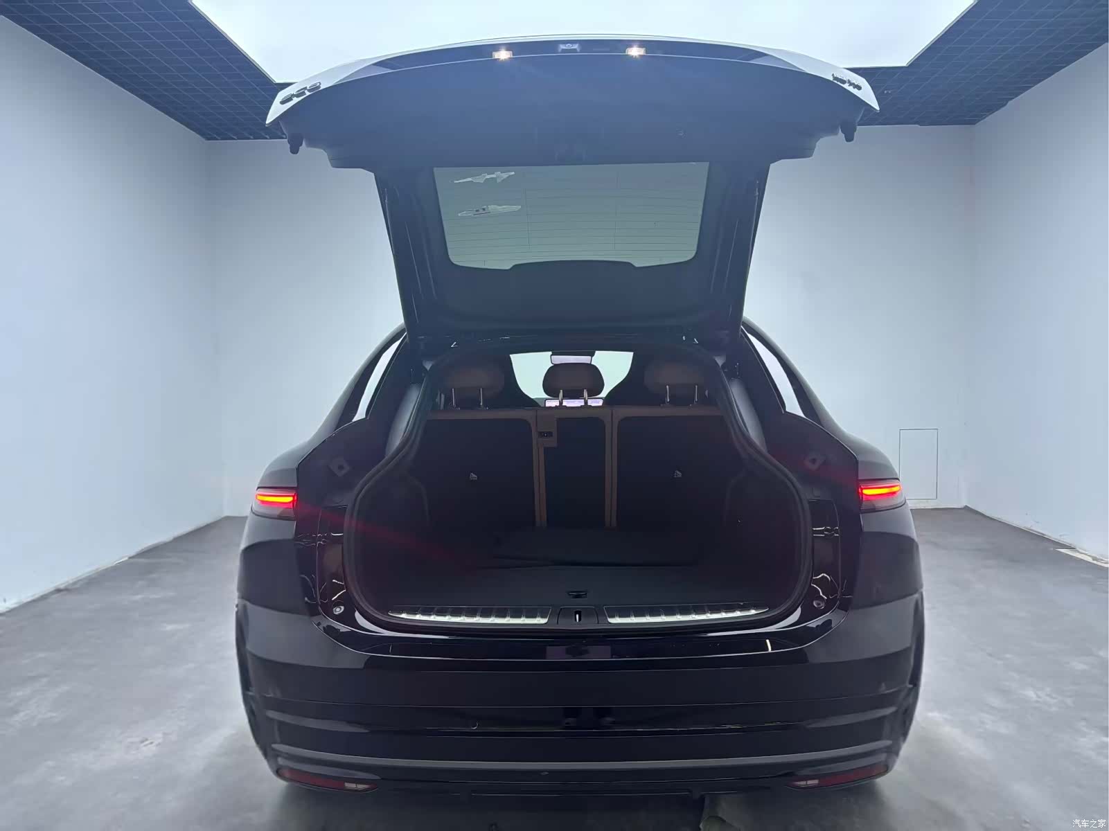 NIO EC6, 2025 10