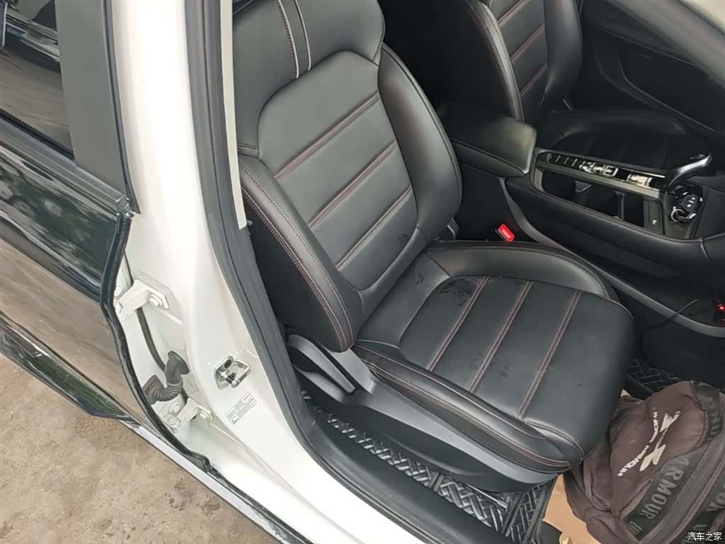 MG MG6, 2022 25