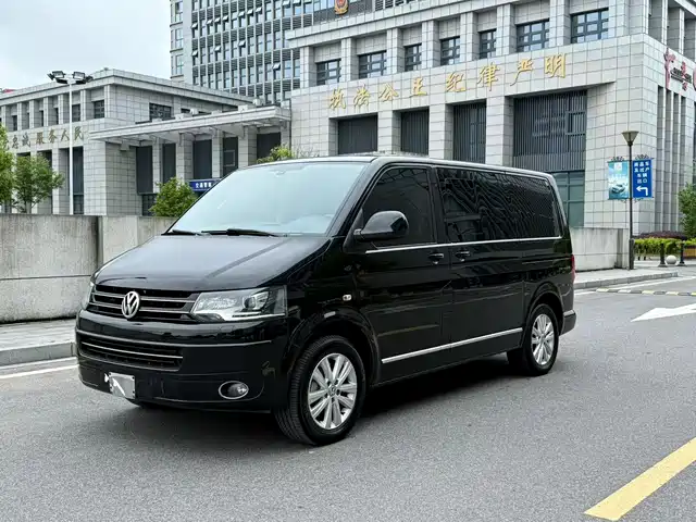 Volkswagen Multivan 2016 — купить из Китая под заказ
