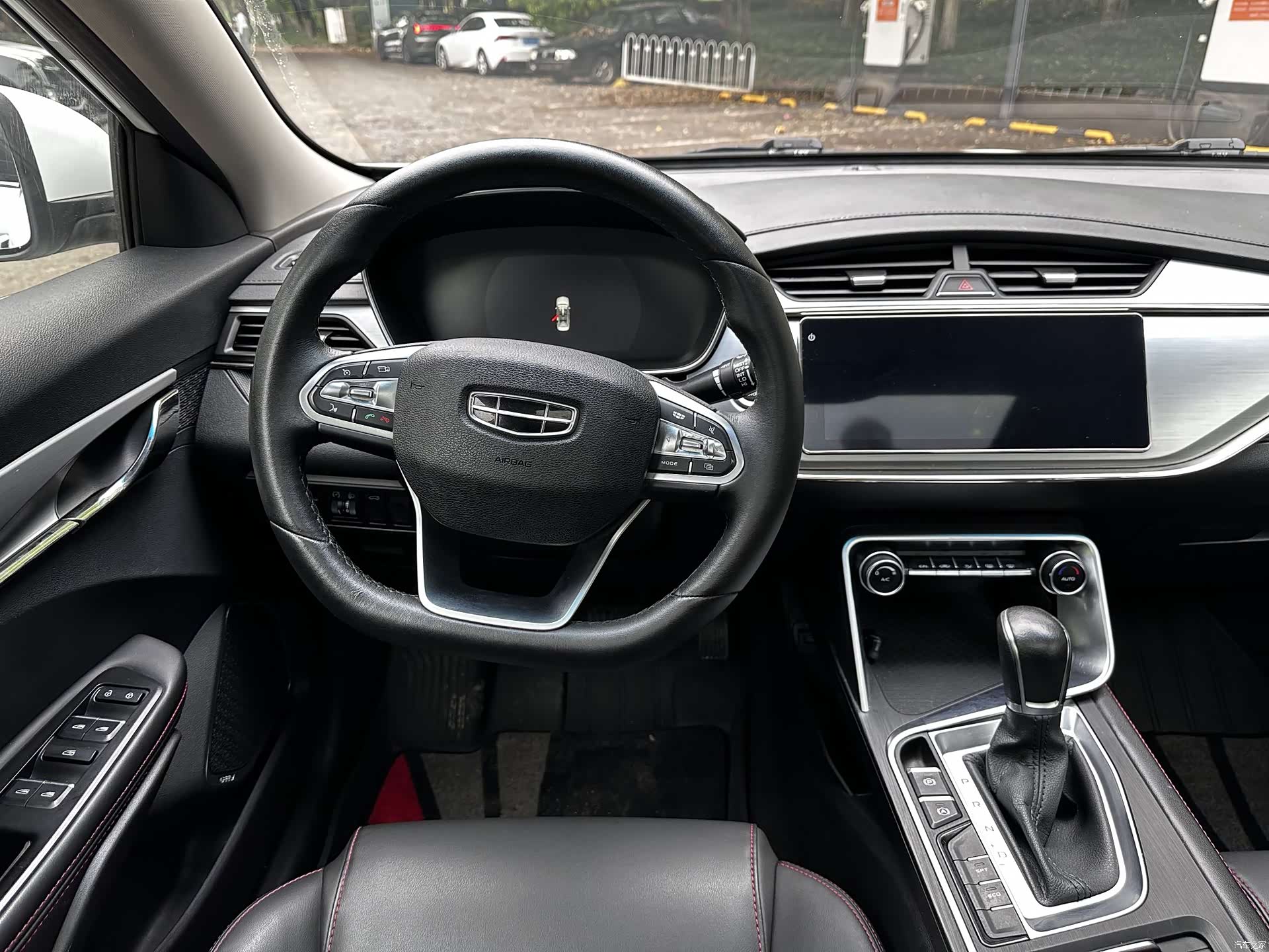 Geely Binray, 2019 13