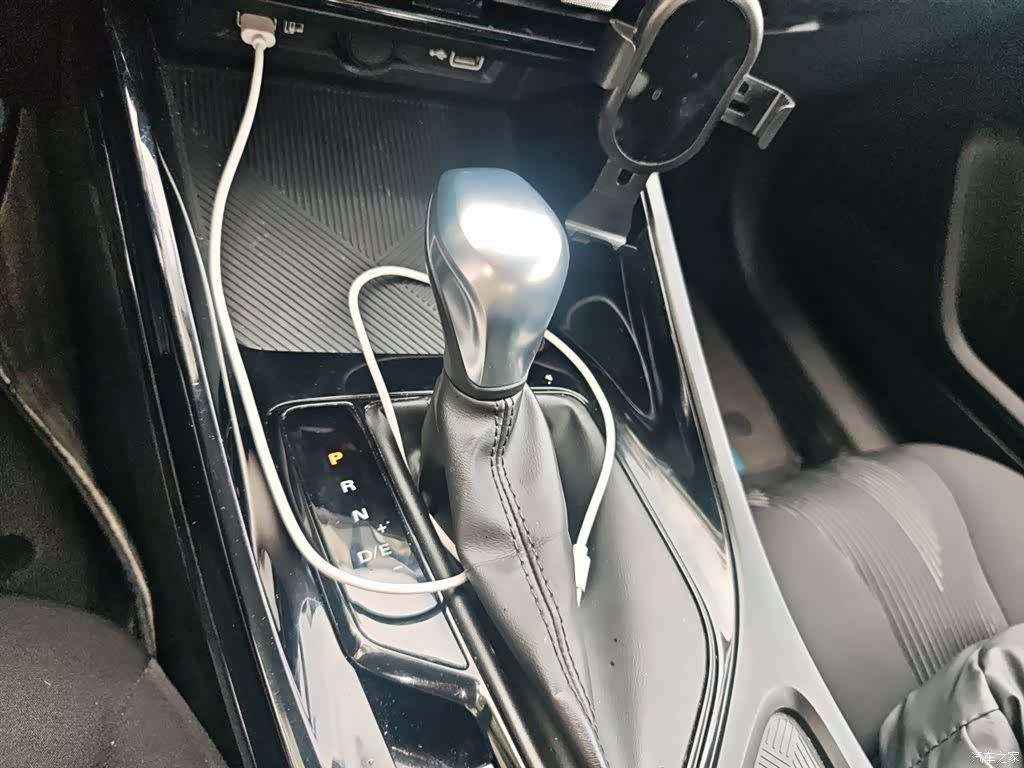 Roewe i5, 2022 7