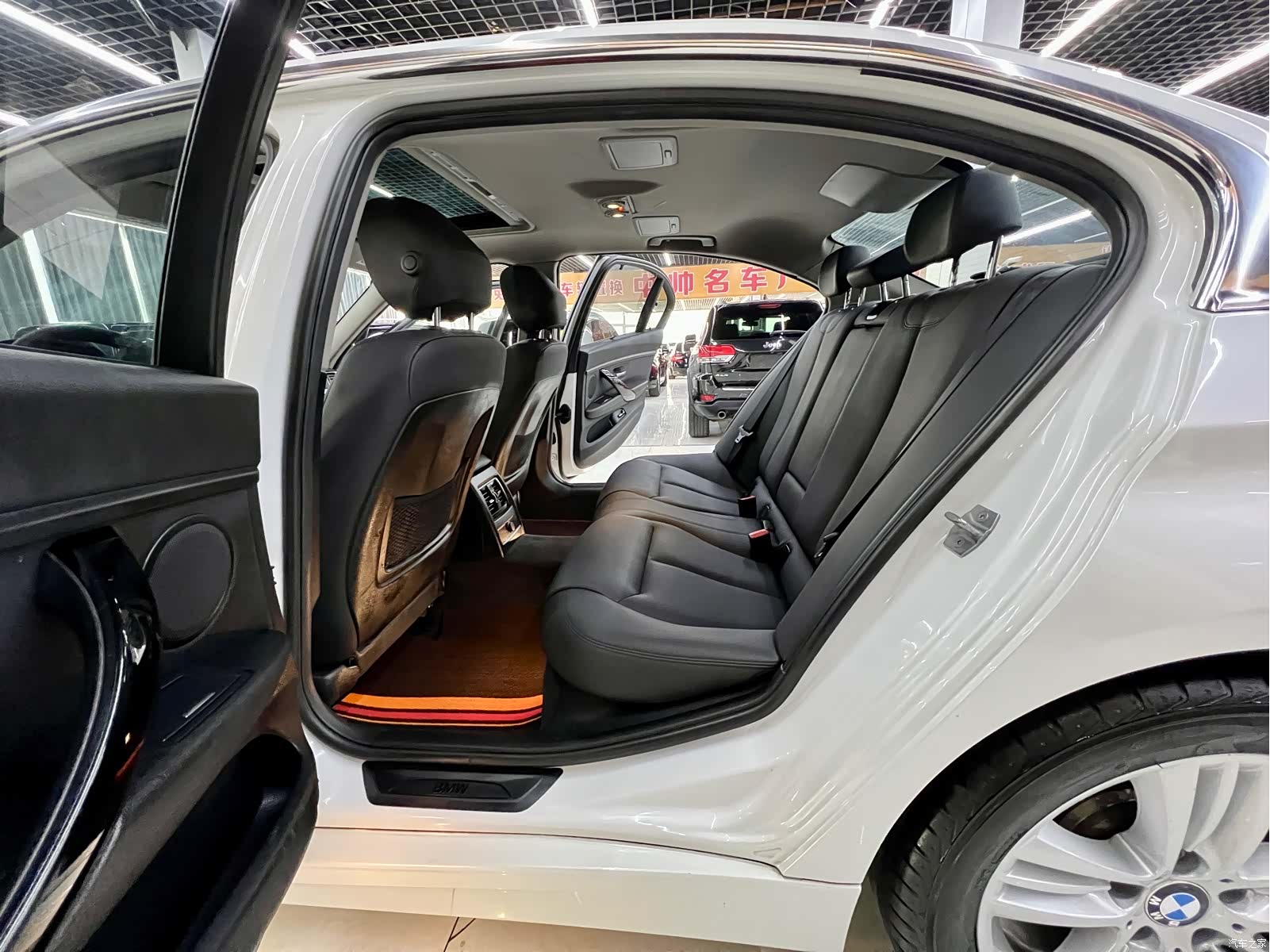 BMW 3 Series, 2017 13
