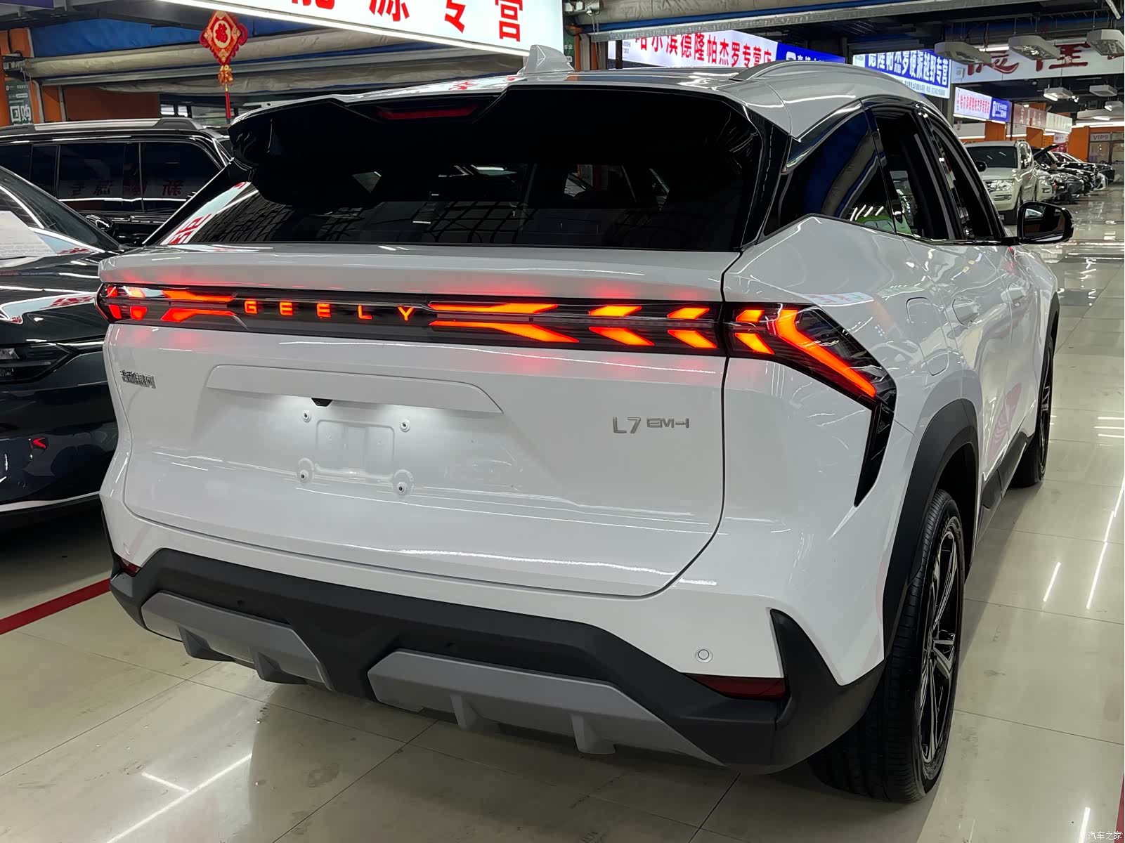 Geely Galaxy L7, 2025 6