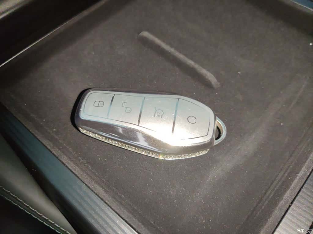 BYD Song, 2025 9