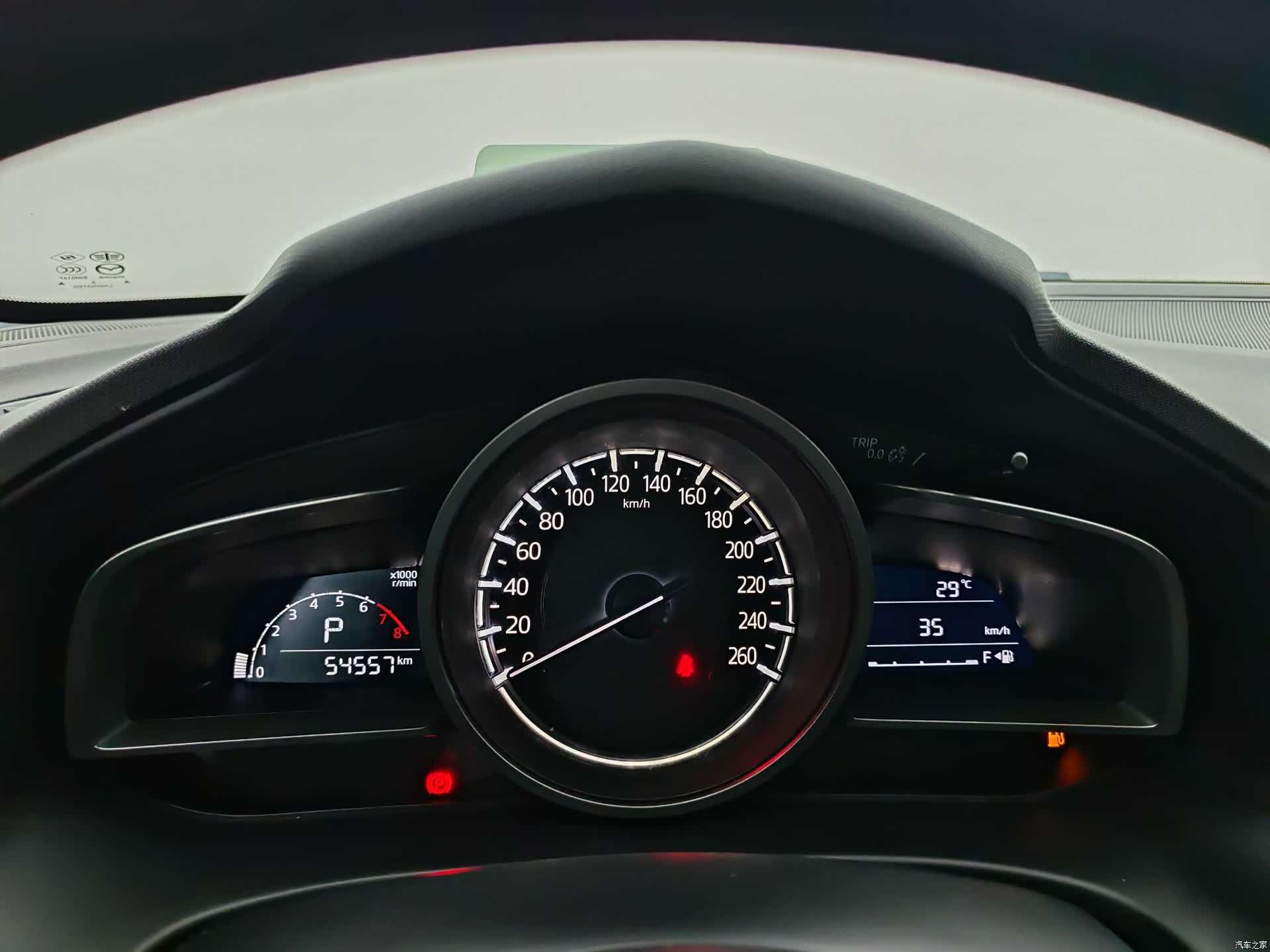 Mazda CX-4, 2019 22