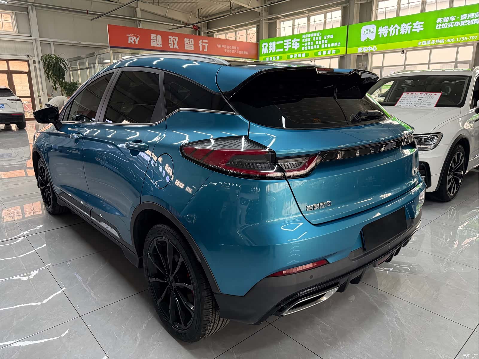 Geely Emgrand, 2022 6