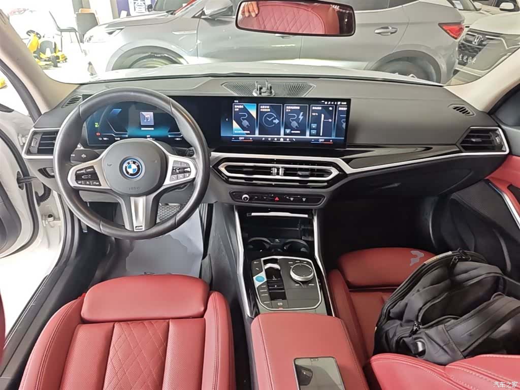 BMW i3, 2024 10