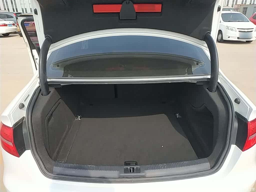 Audi A4L, 2016 19