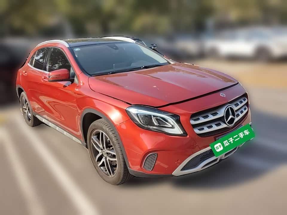 Mercedes-Benz GLA