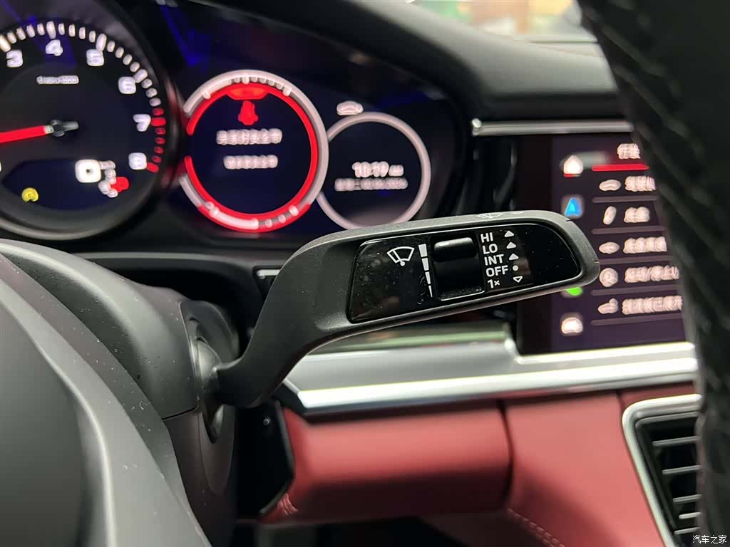 Porsche Panamera, 2023 17