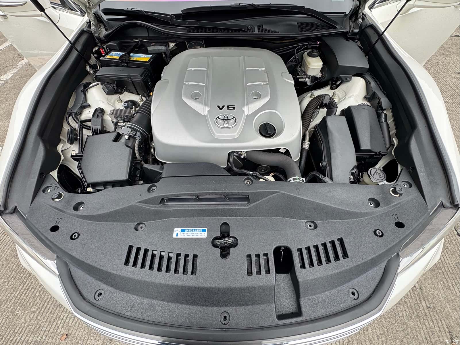 Toyota Crown, 2015 15