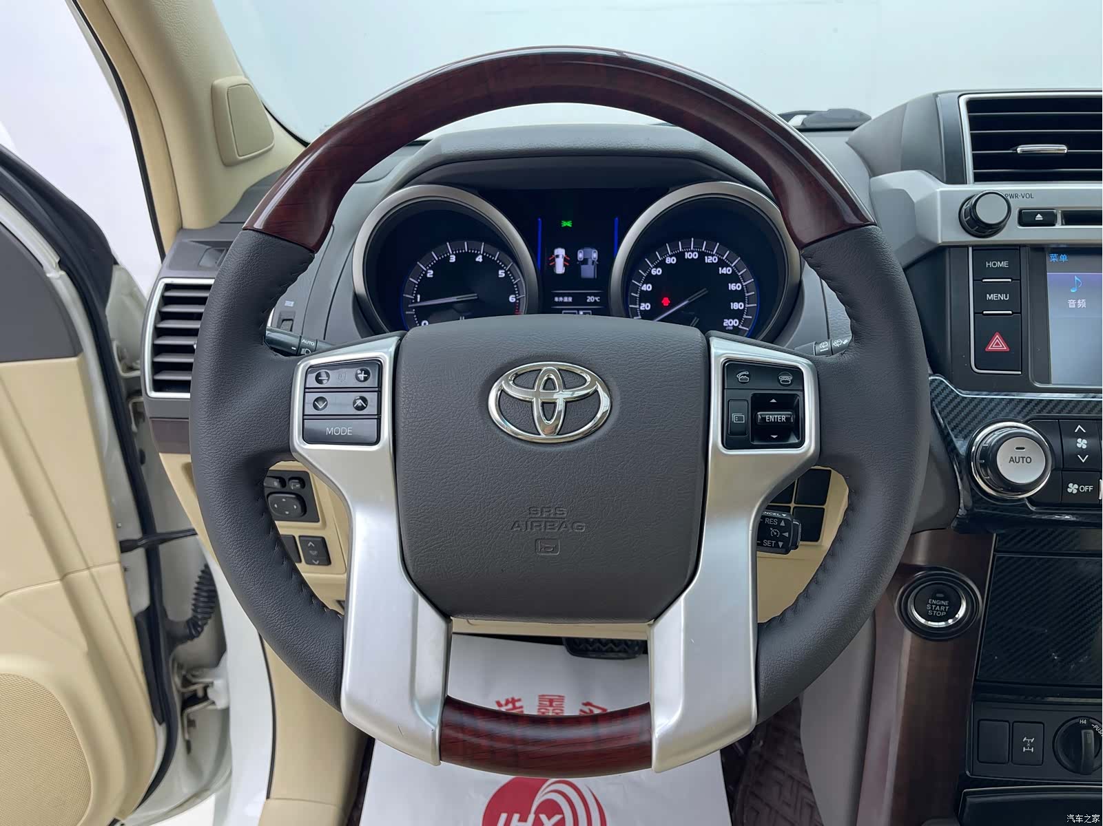 Toyota Prado, 2017 14