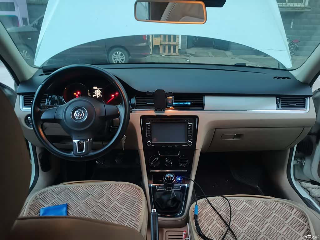 Volkswagen Bora, 2015 13