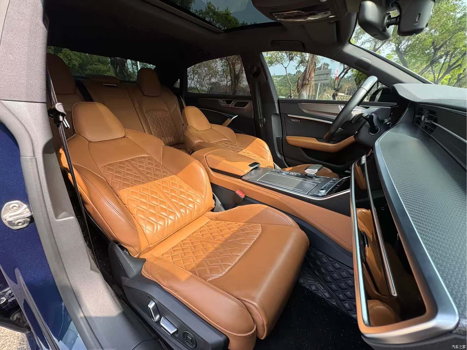 Audi A7L, 2022 20