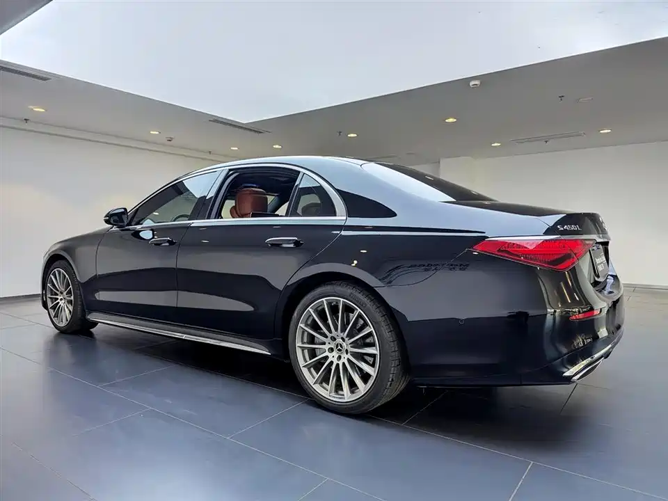 Mercedes-Benz S-class Mercedes-Benz S-class