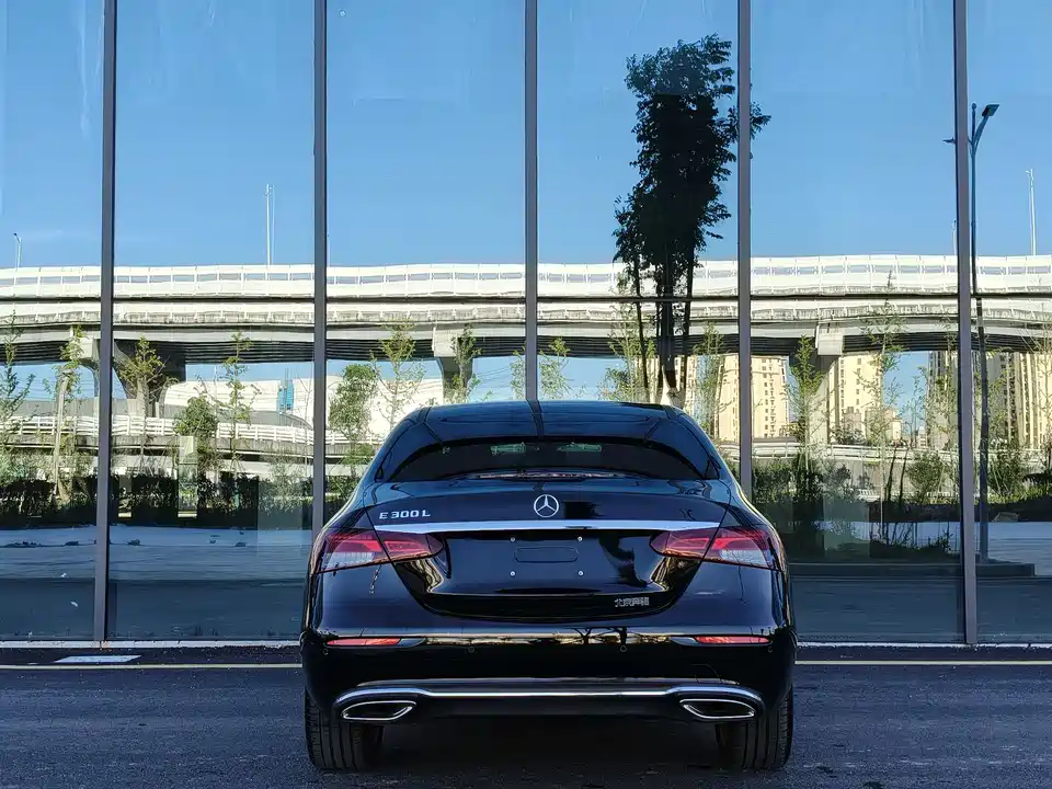 Mercedes-Benz E-class Mercedes-Benz E-class