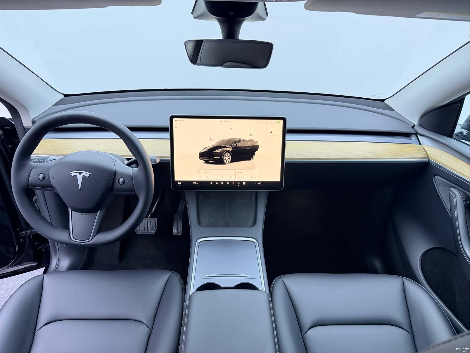 Tesla Model Y, 2022 9